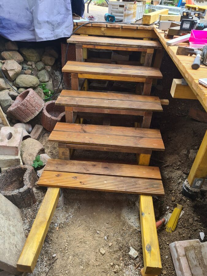 Außentreppe aus Holz